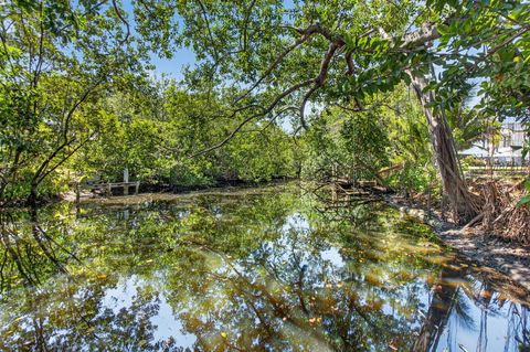 Tiny photo for 658 NW 7th Avenue, Boca Raton, FL 33486 (MLS # B26027967)