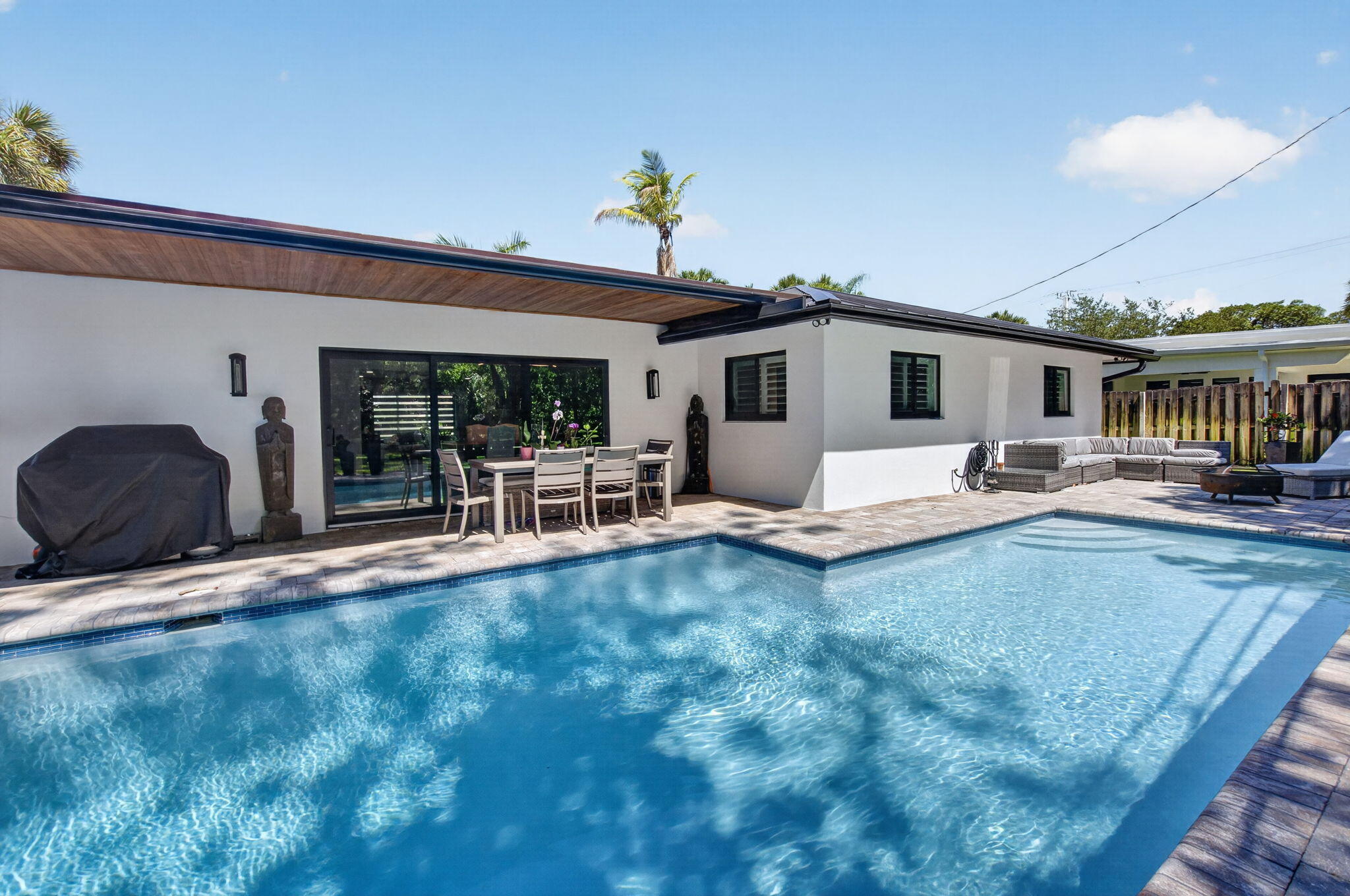 TUNISON PALMS SEC 1 - Residential