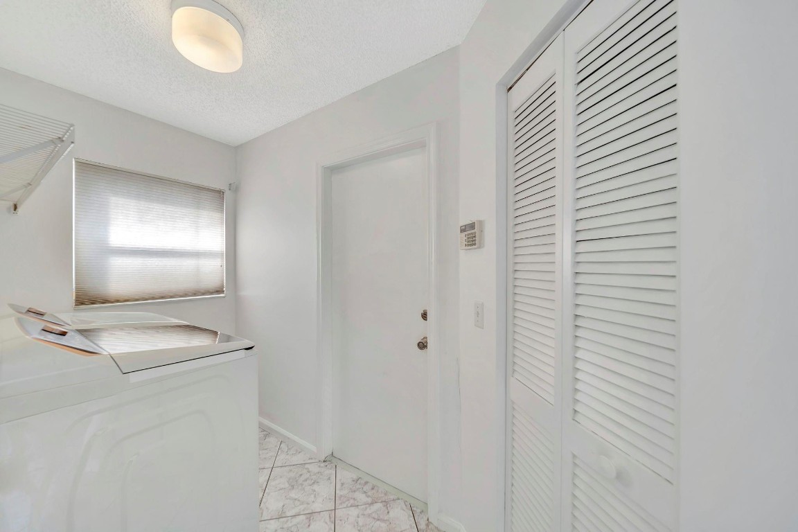 ARBORS@CORAL CREEK - Residential