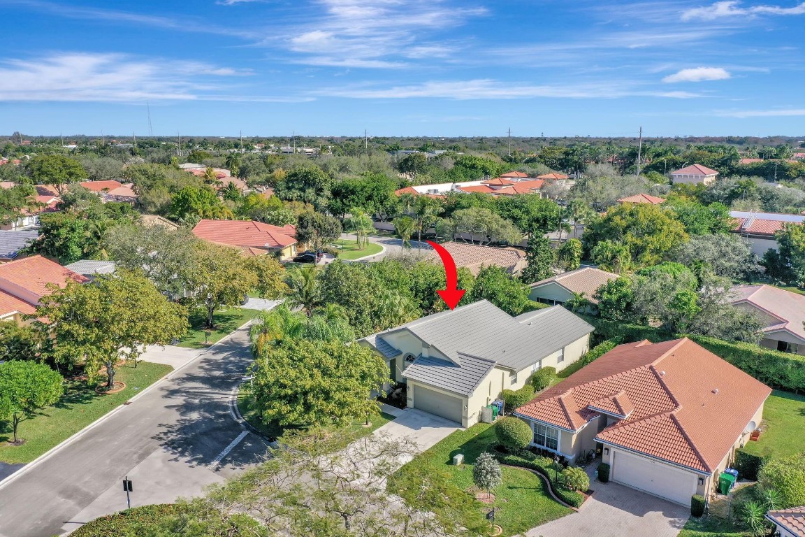 ARBORS@CORAL CREEK - Residential