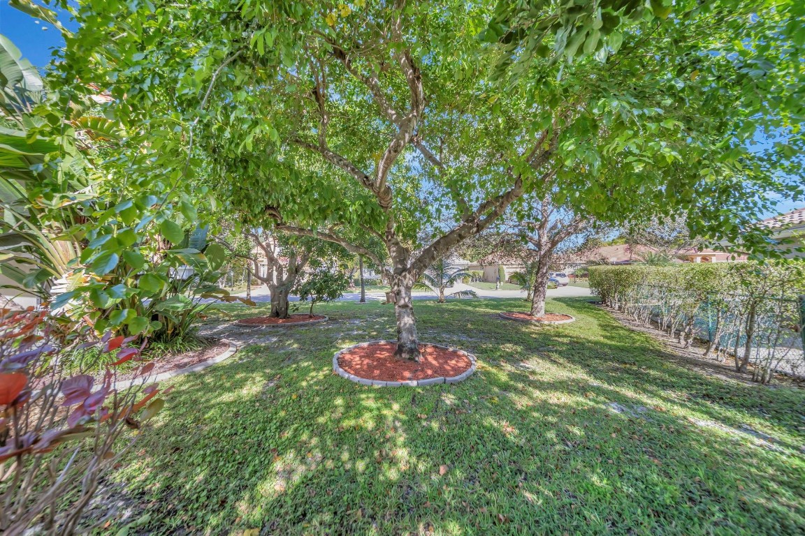 ARBORS@CORAL CREEK - Residential