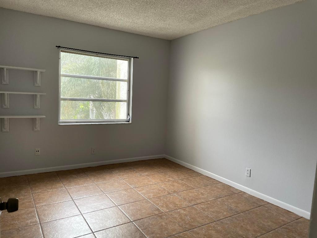 608 NW 13th Street 0270