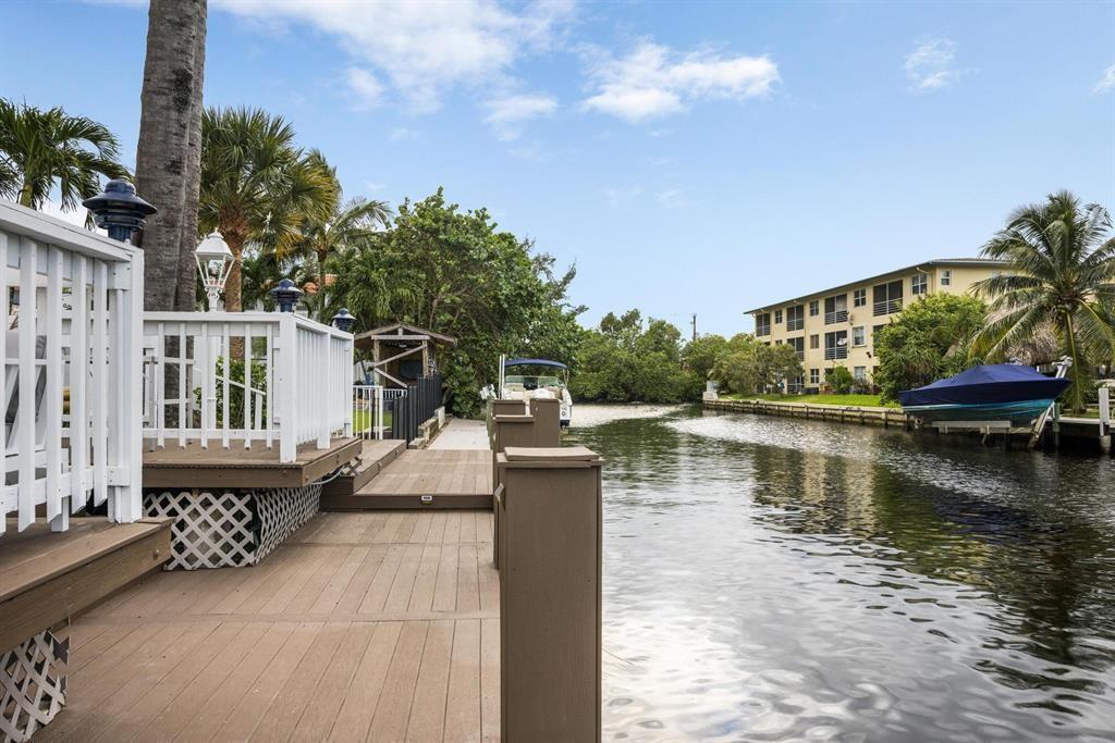 CORAL RIDGE ISLES - Residential Lease