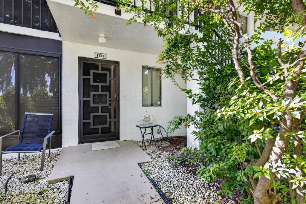 Photo of 14881 WEDGEFIELD Drive #103, Delray Beach, FL 33446 (MLS # B26080155)