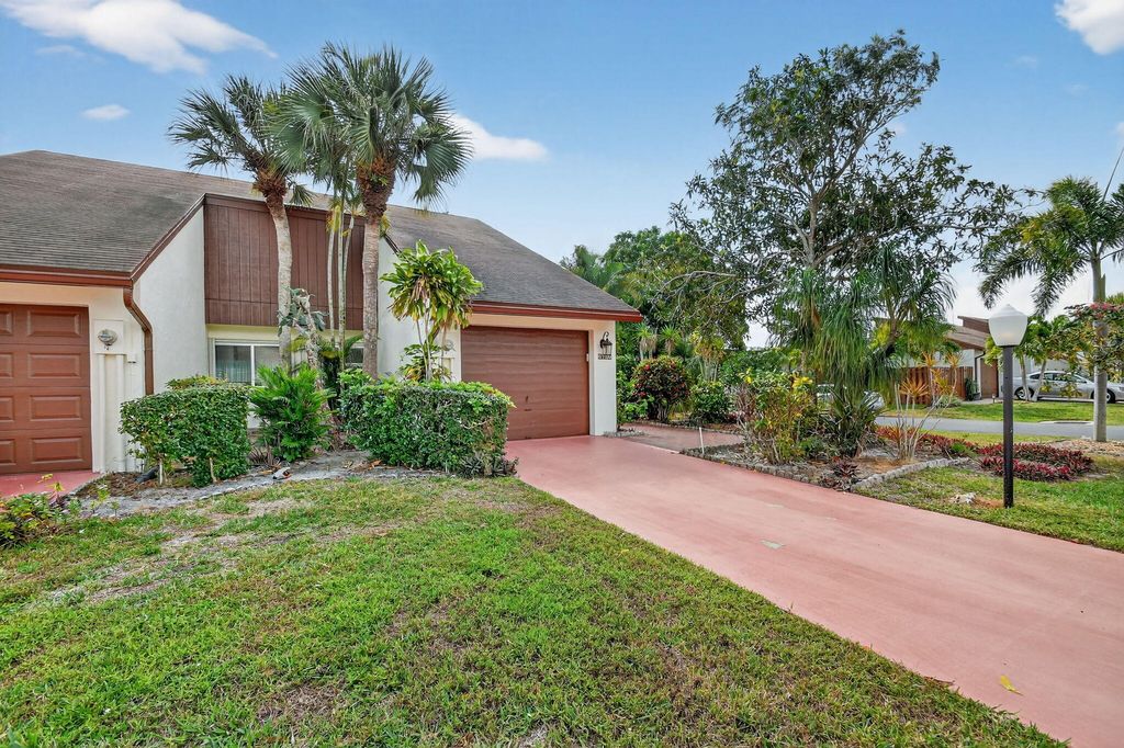 Photo of 6730 Starkeys Place, Lake Worth, FL 33467 (MLS # R11161041)