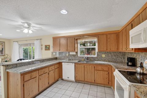 Tiny photo for 6730 Starkeys Place, Lake Worth, FL 33467 (MLS # R11161041)