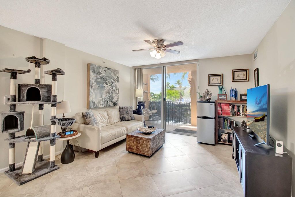 Photo of 1000 Scotia Drive #204, Hypoluxo, FL 33462 (MLS # R11080238)