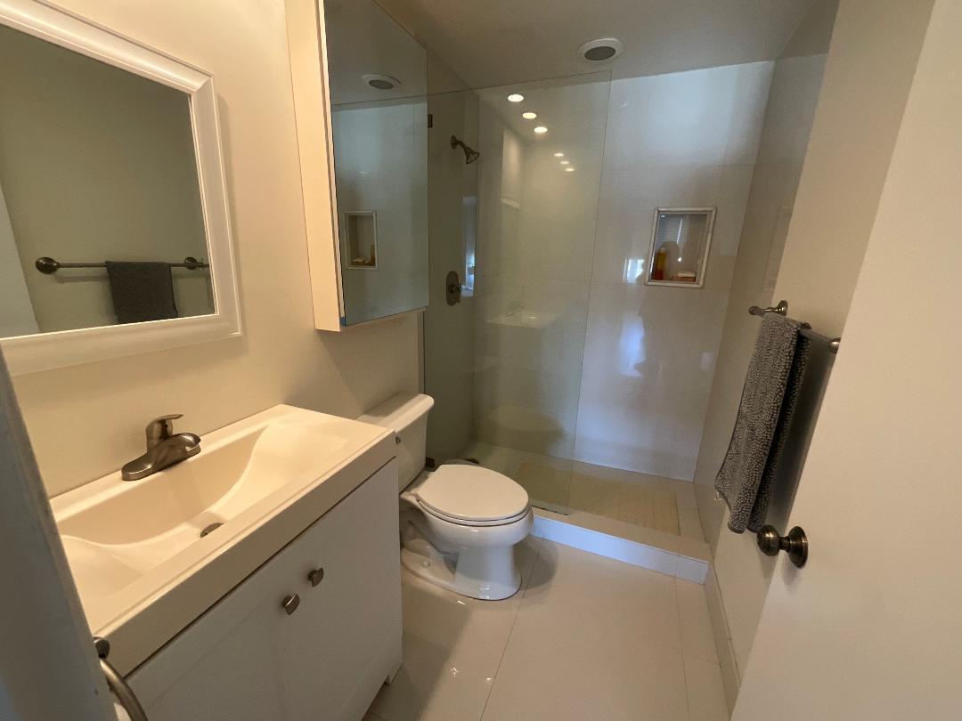 CORAL RIDGE TOWERS NORTH CO-OP - Residential