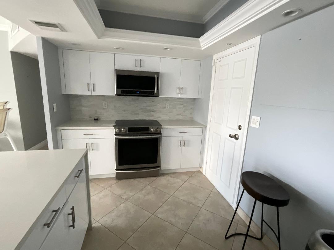 CORAL RIDGE TOWERS NORTH CO-OP - Residential