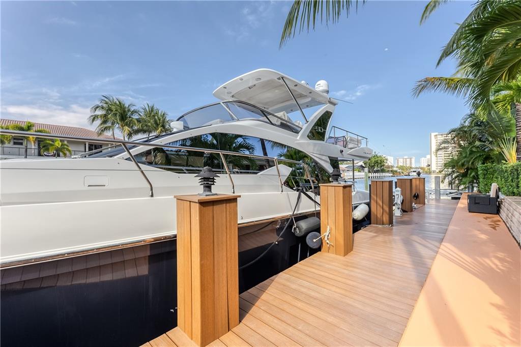 Coral Ridge Country Club - Residential