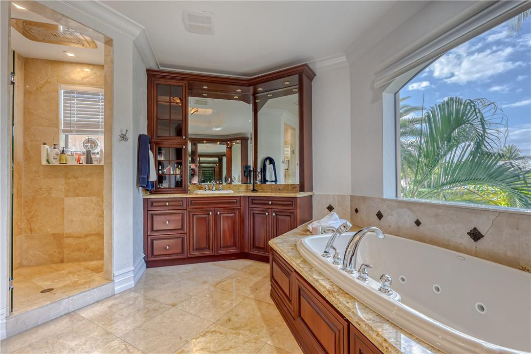 Coral Ridge Country Club - Residential