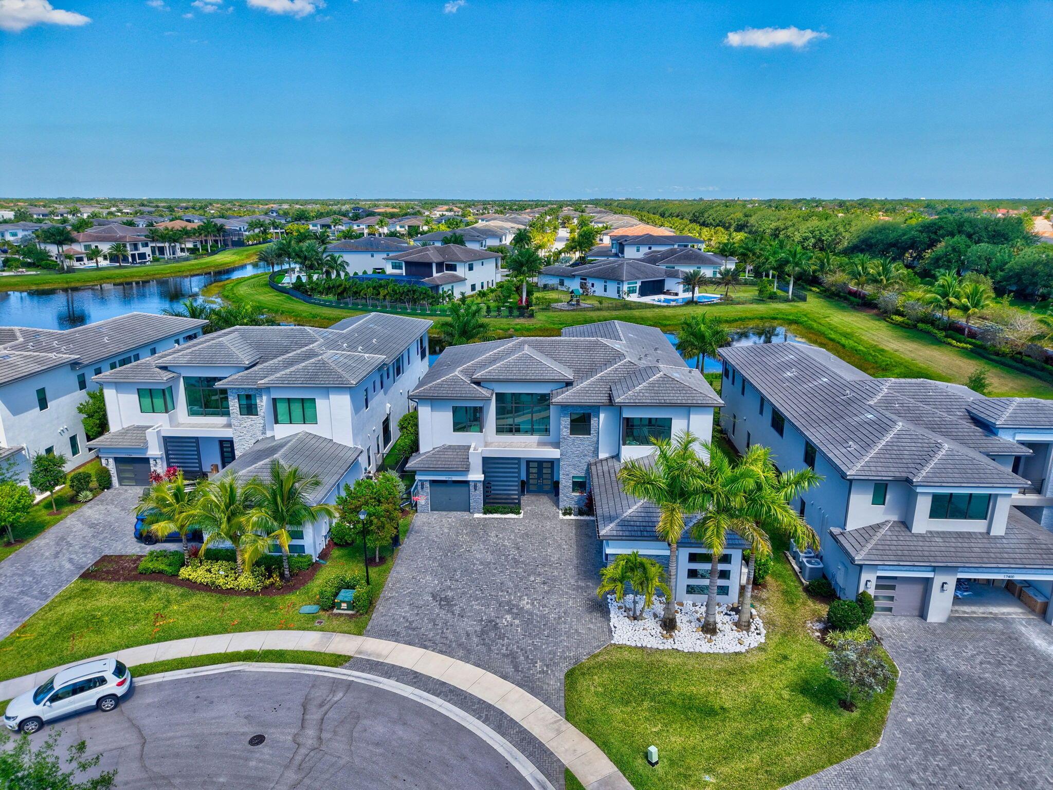 BOCA BRIDGES - Residential