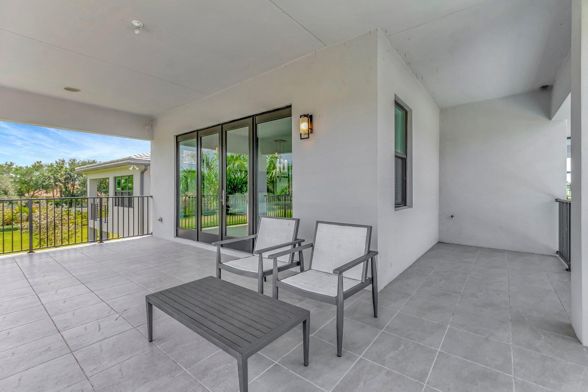 BOCA BRIDGES - Residential