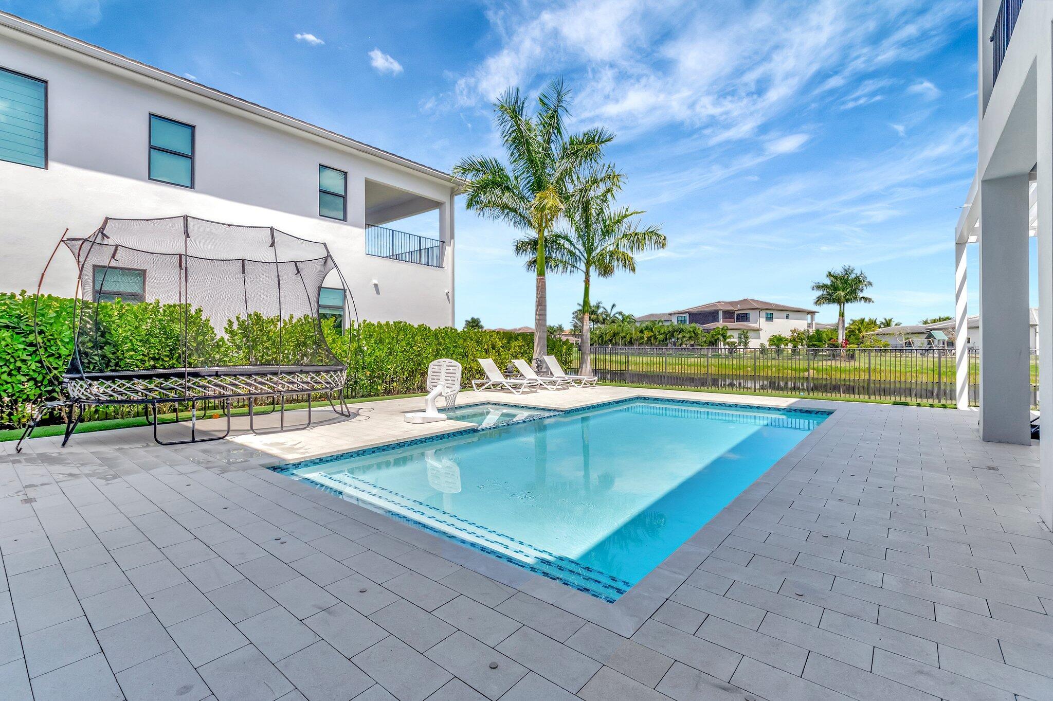 BOCA BRIDGES - Residential