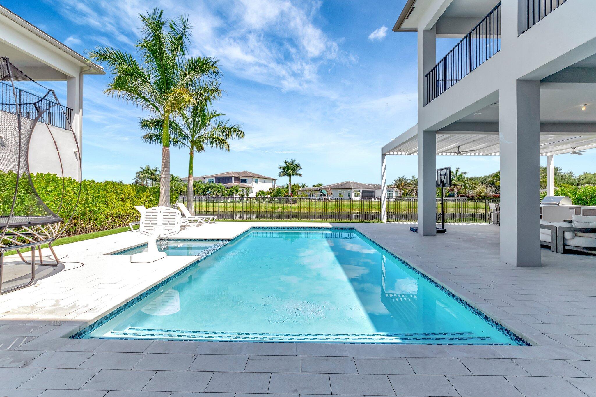 BOCA BRIDGES - Residential