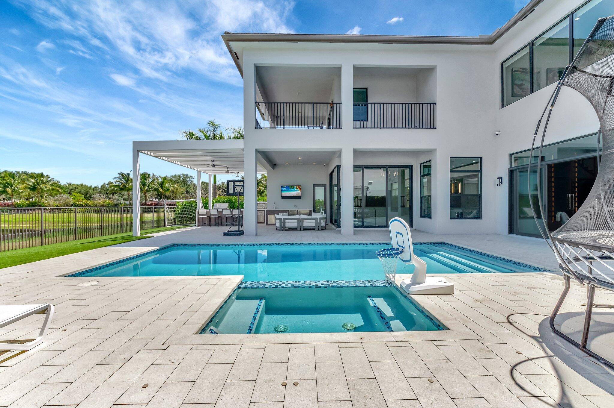 BOCA BRIDGES - Residential