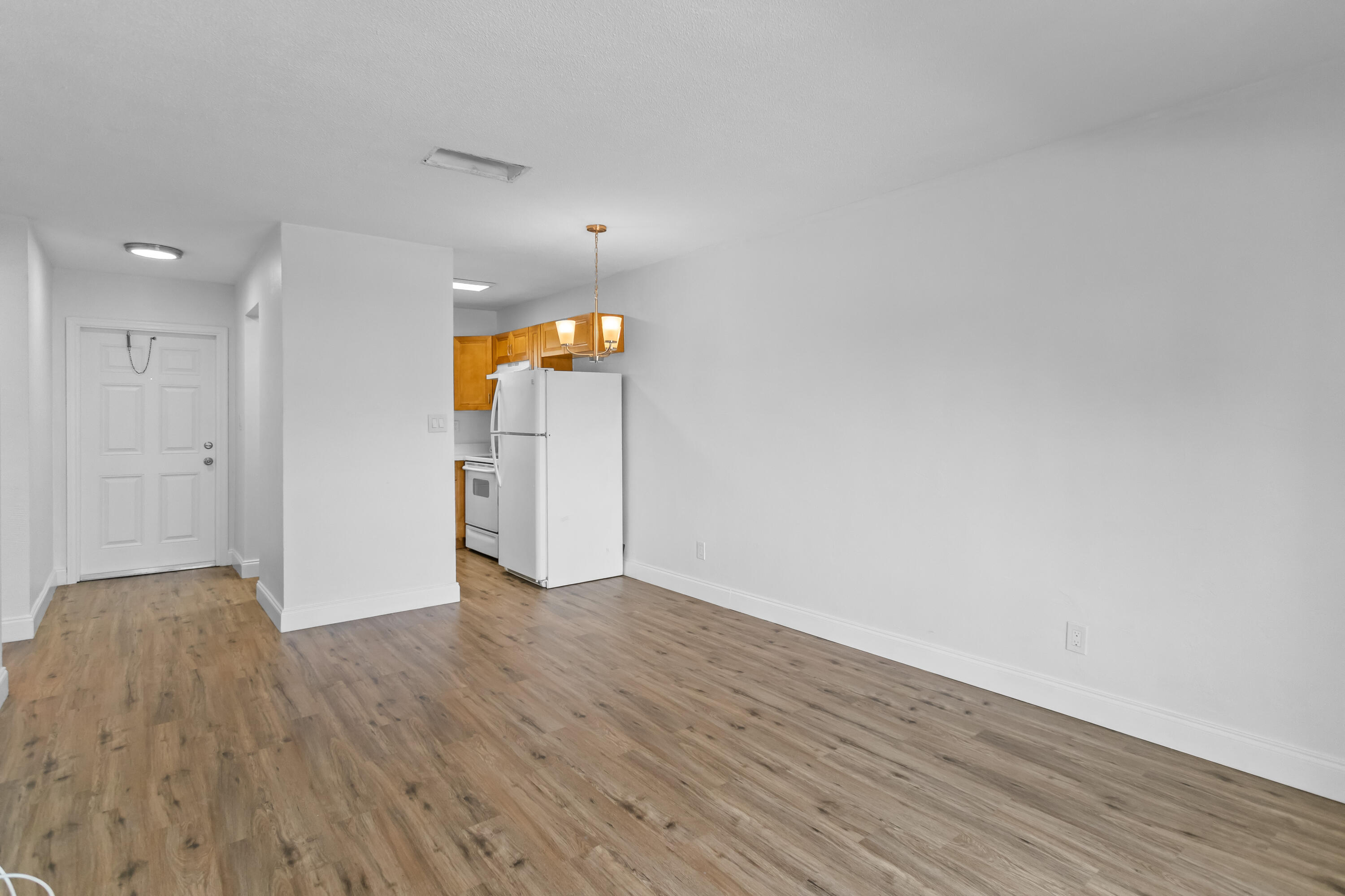 PROSPECT GARDENS - Residential Lease