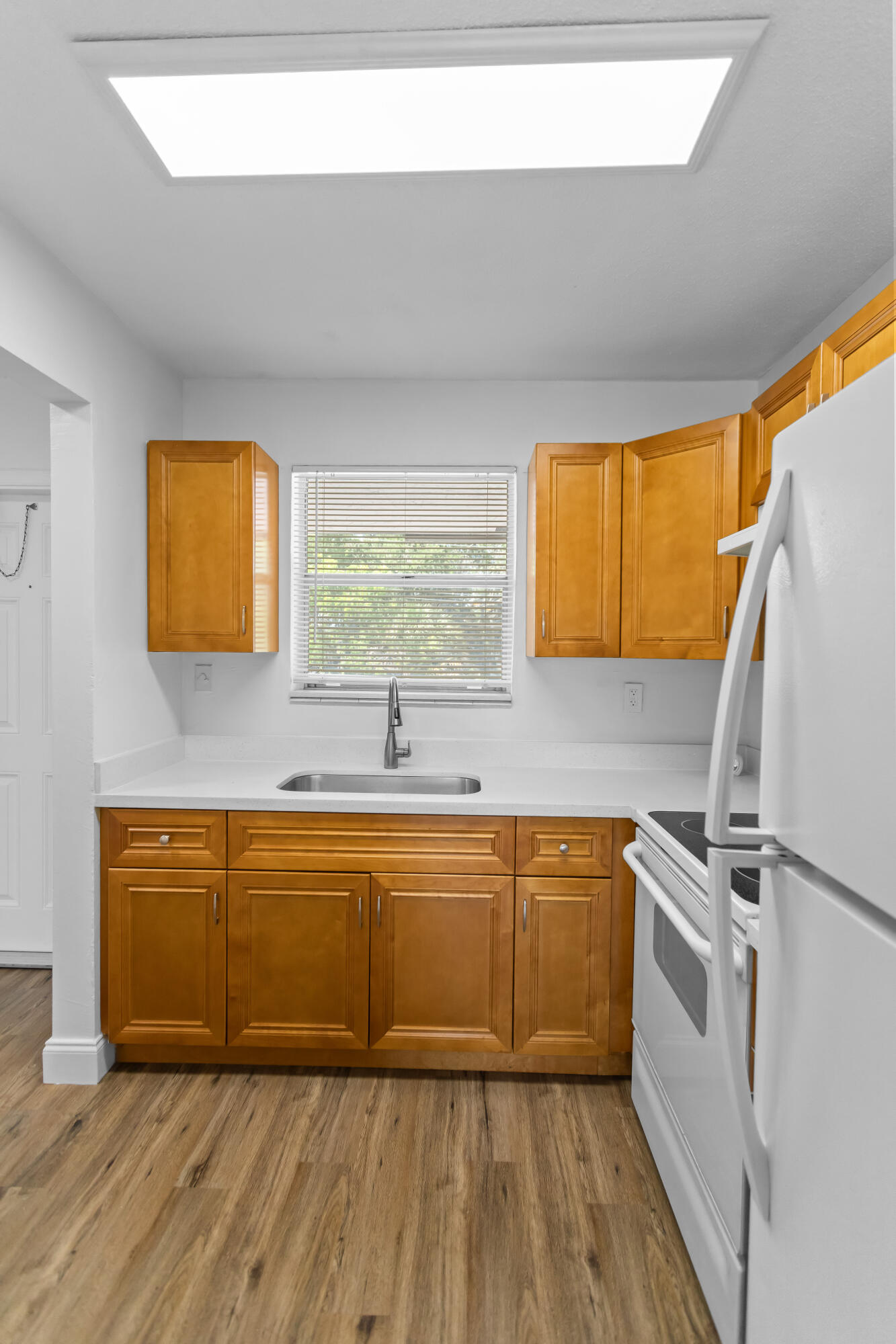 PROSPECT GARDENS - Residential Lease
