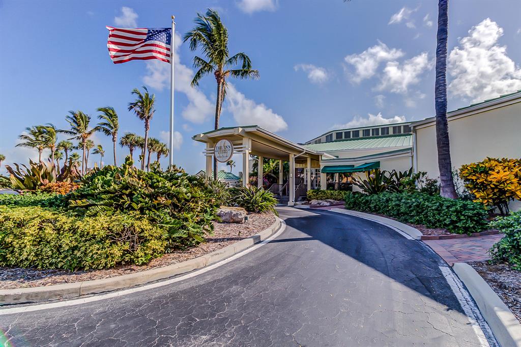 CAPSTAN I CONDOMINIUM - Residential