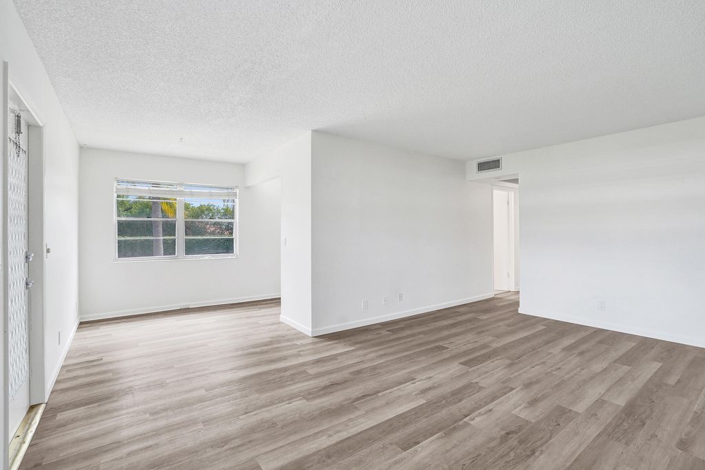 Photo of 57 Dorset Drive #B, Boca Raton, FL 33434 (MLS # B26023440)