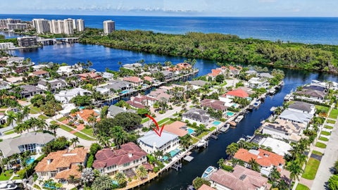 Tiny photo for 764 NE 33rd Street, Boca Raton, FL 33431 (MLS # B26070713)
