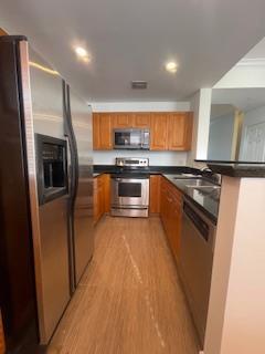 CITYPLACE RESIDENTIAL 1 - Residential Lease