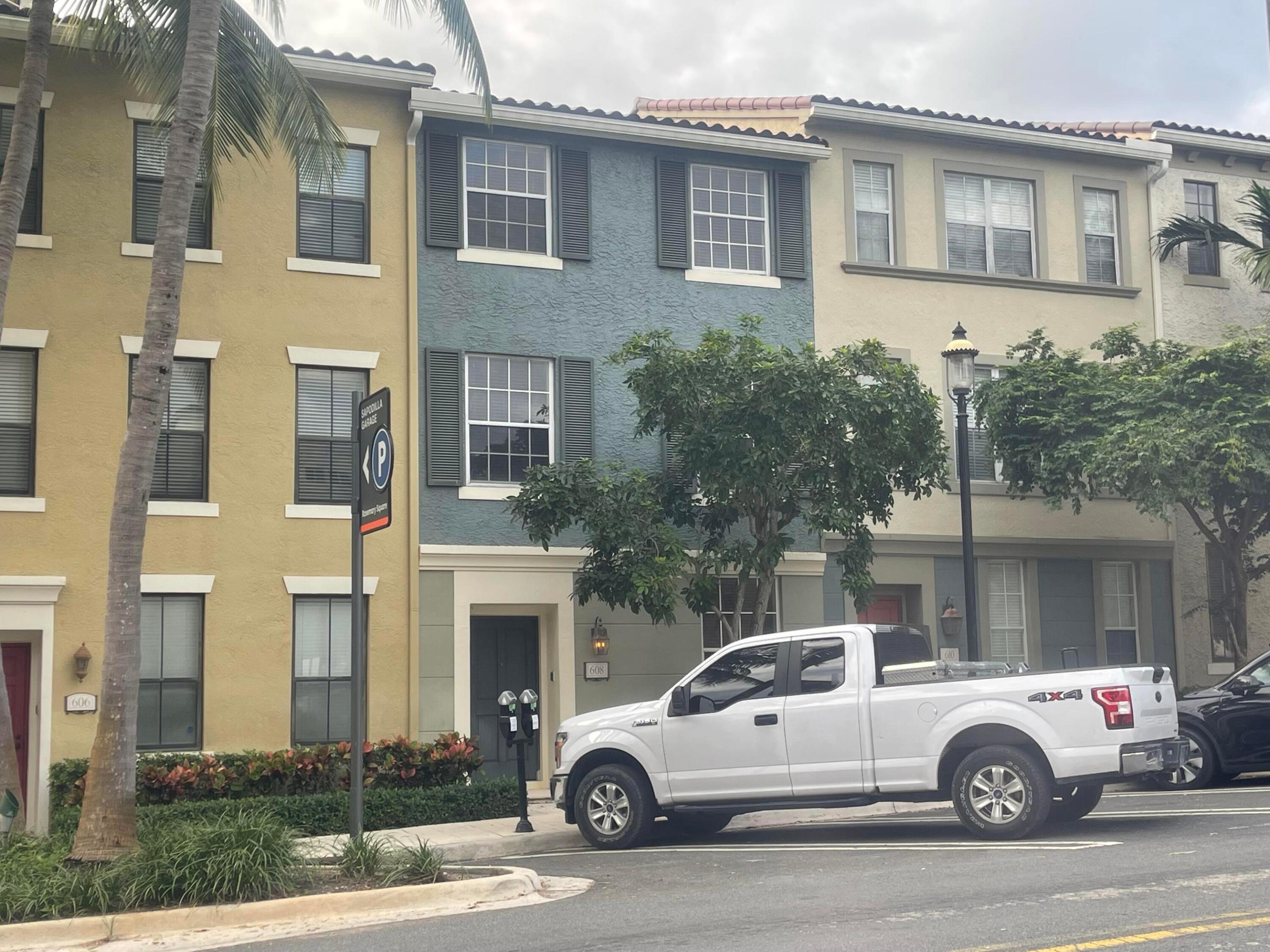 CITYPLACE RESIDENTIAL 1 - Residential Lease
