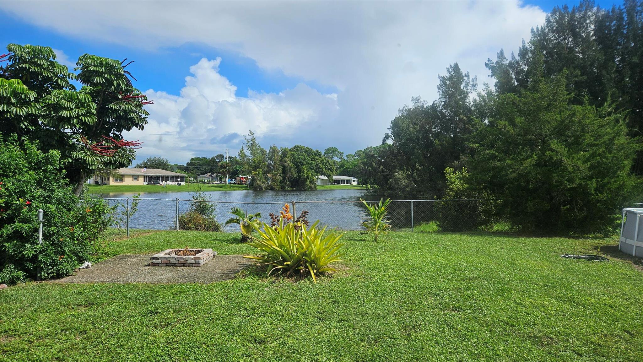 LAKEWOOD PARK UNIT 11 - Residential