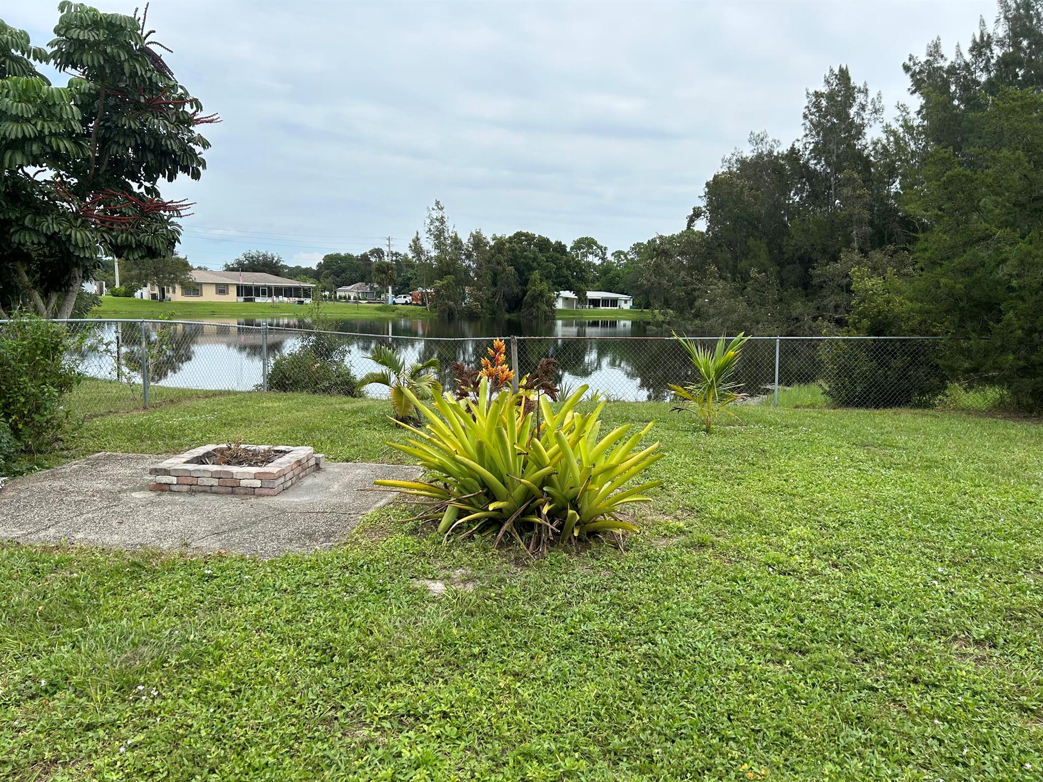 LAKEWOOD PARK UNIT 11 - Residential