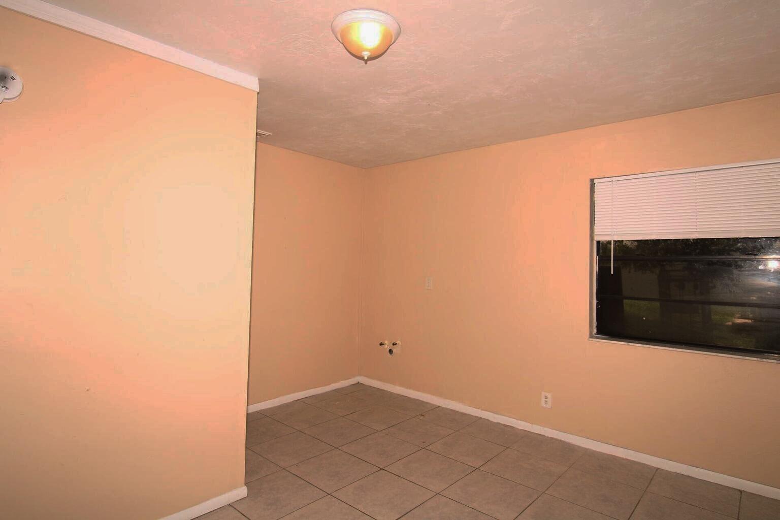 MONROE HEIGHTS - Residential