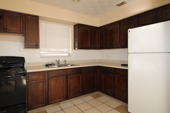 MONROE HEIGHTS - Residential