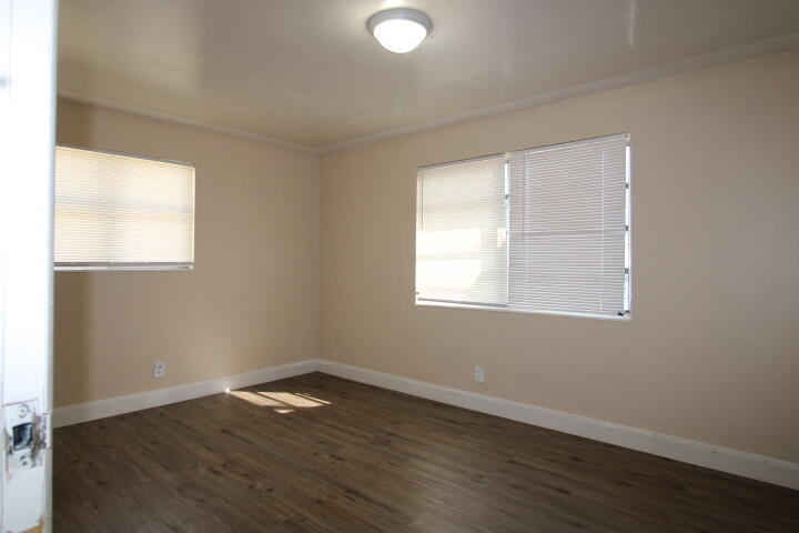 MONROE HEIGHTS - Residential