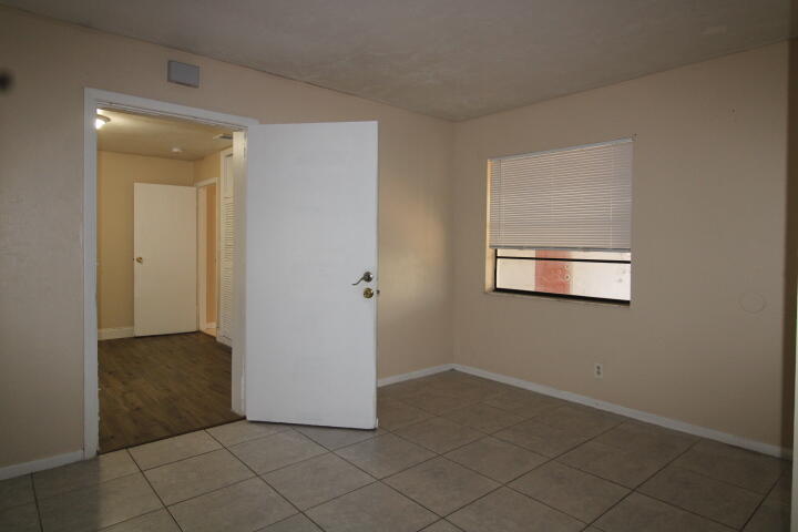 MONROE HEIGHTS - Residential