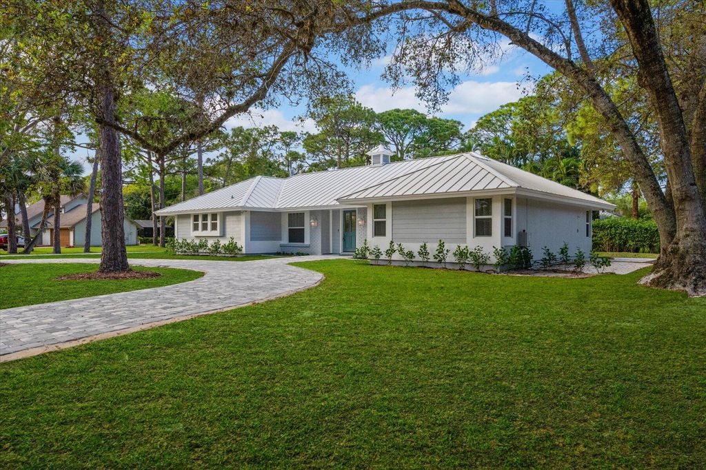 Photo of 5645 Old Orange Road, Jupiter, FL 33458 (MLS # R10973544)