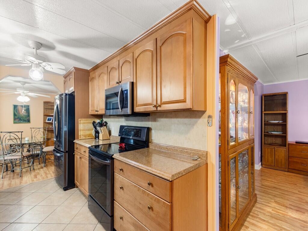 Spanish Lakes Golf Village - Residential