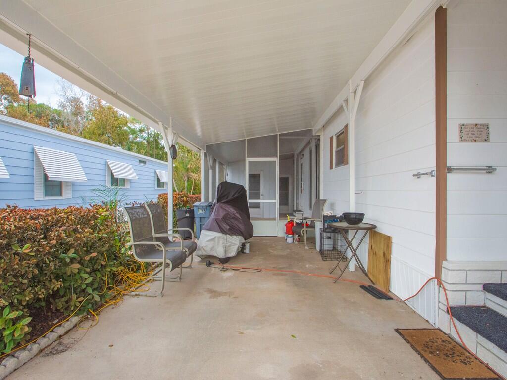 Spanish Lakes Golf Village - Residential