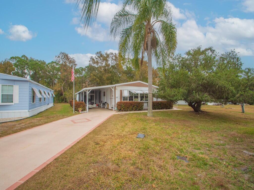 Spanish Lakes Golf Village - Residential