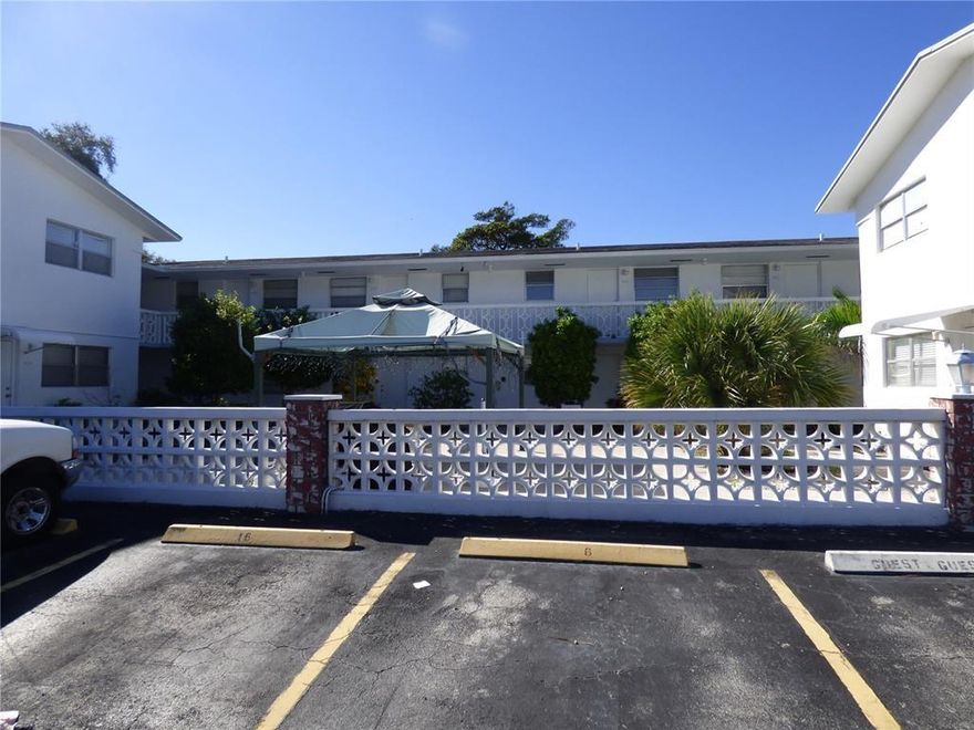 Spacious 1 bedroom 1 bath apartment in Hallandale Beach, ceramic flooring throughout, modern kitchen and bath. Close distance to Gulfstream shops, casino and mins from the beach. It as one assigned parking space and building has laundry on site.