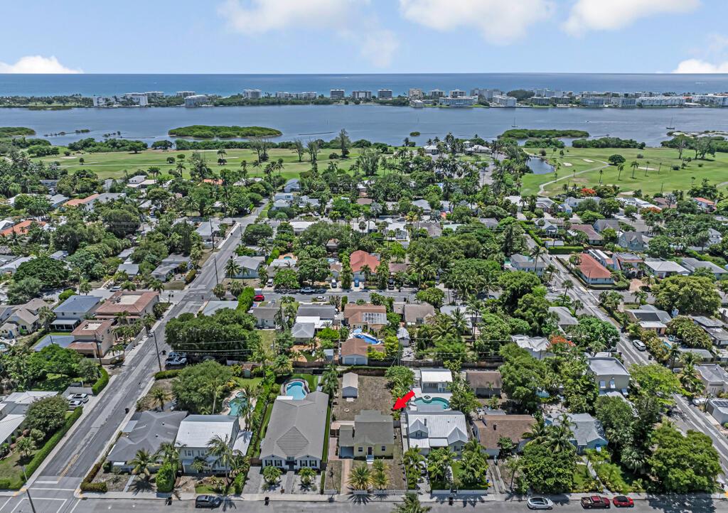 720 N Ocean Breeze