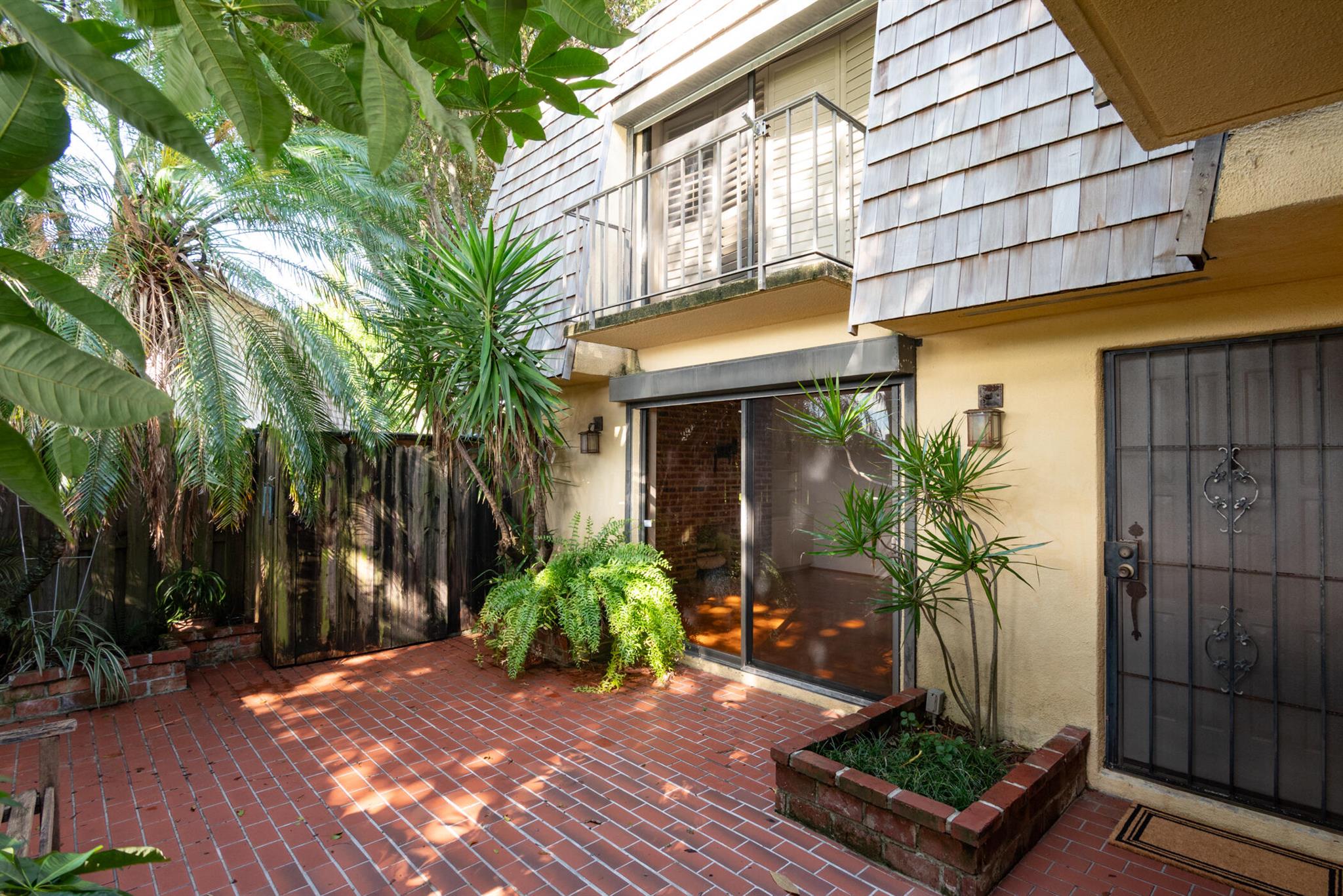 336 Lake Arbor Drive