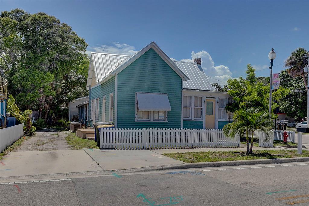 Fort Pierce - Residential Income