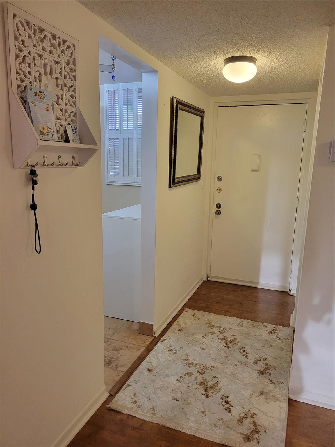 CONDOMINIUM 8  ENVIRON 11 - Residential