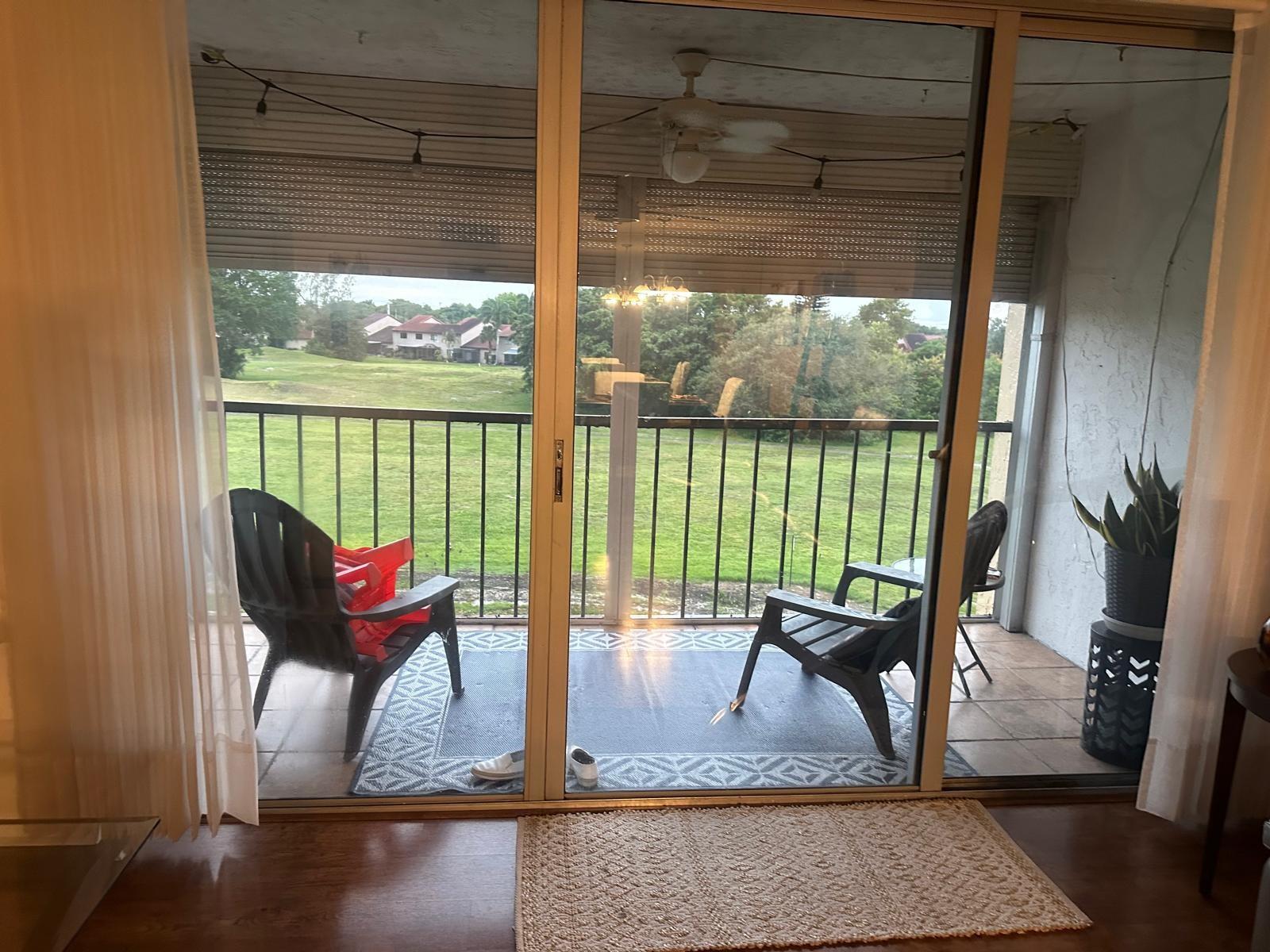 CONDOMINIUM 8  ENVIRON 11 - Residential