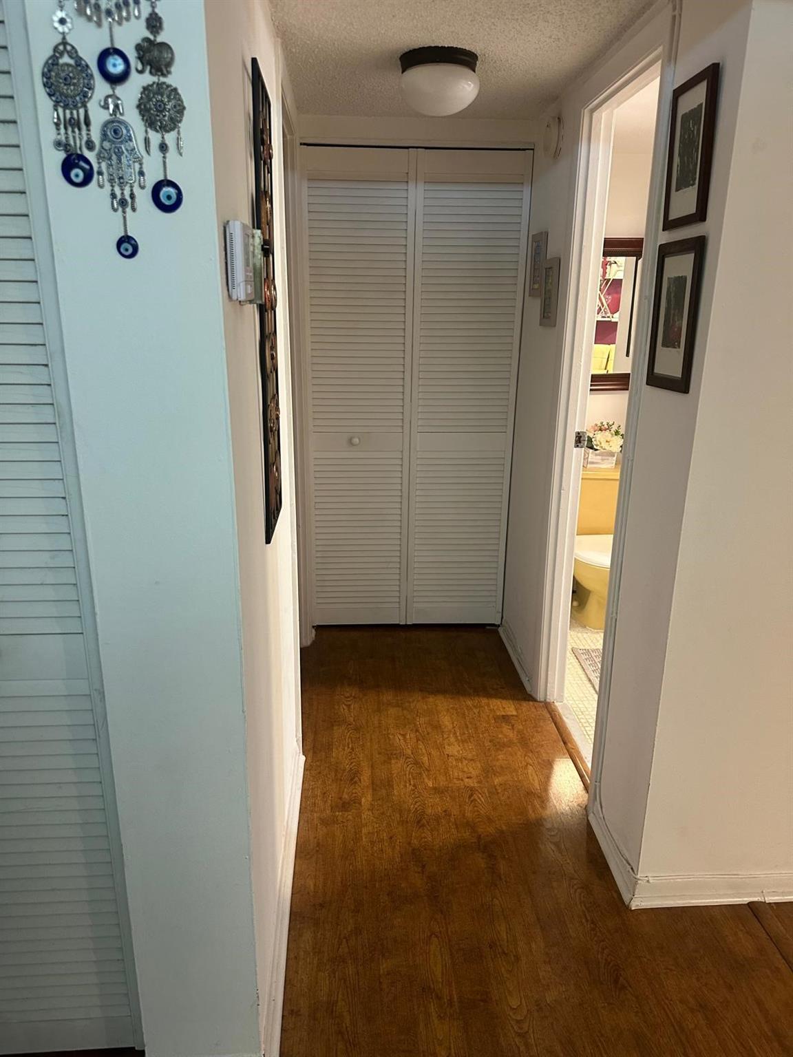 CONDOMINIUM 8  ENVIRON 11 - Residential