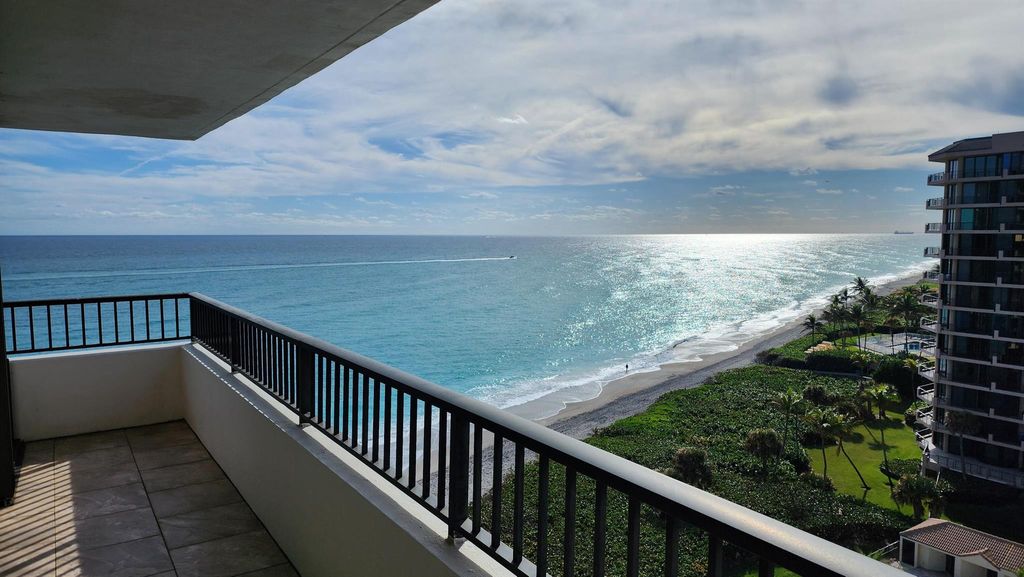 Photo of 600 Ocean Drive #11b, Juno Beach, FL 33408 (MLS # R11107593)