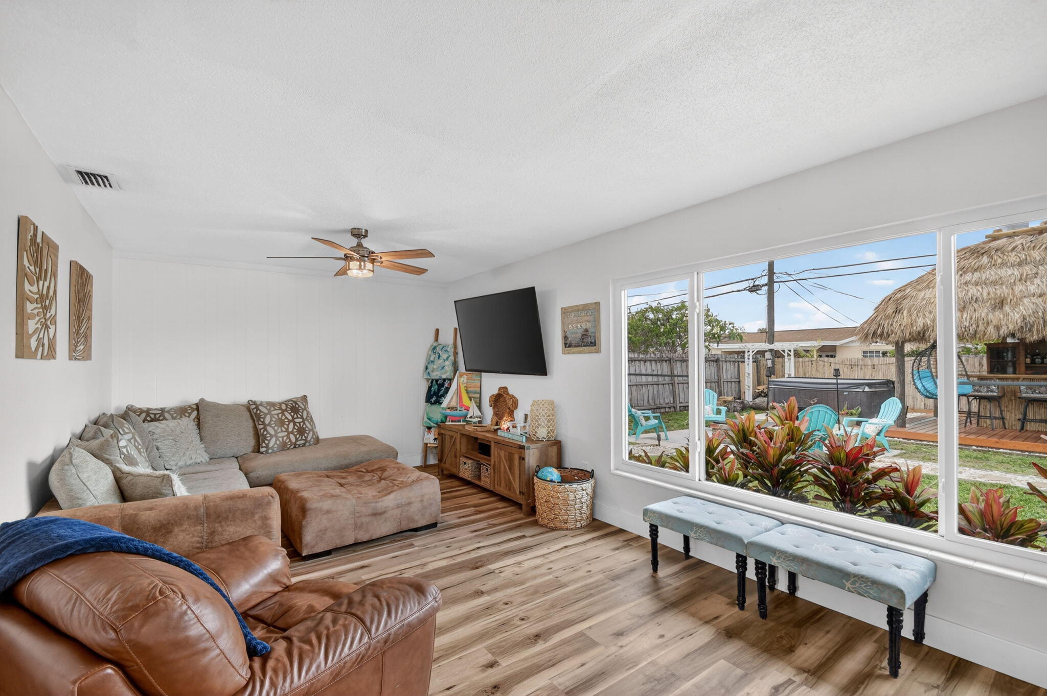 BAHAMA HEIGHTS 5 - Residential