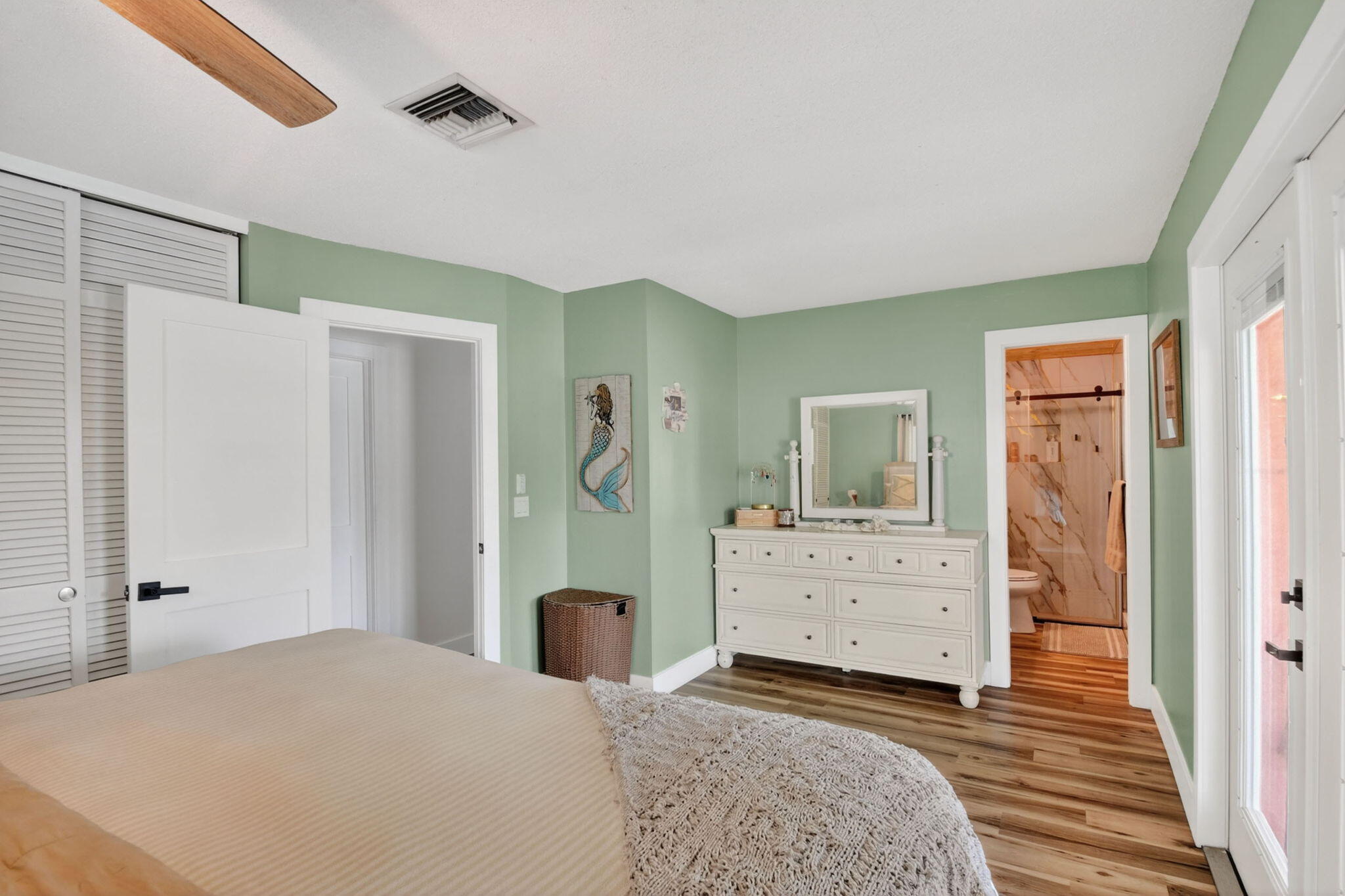 BAHAMA HEIGHTS 5 - Residential