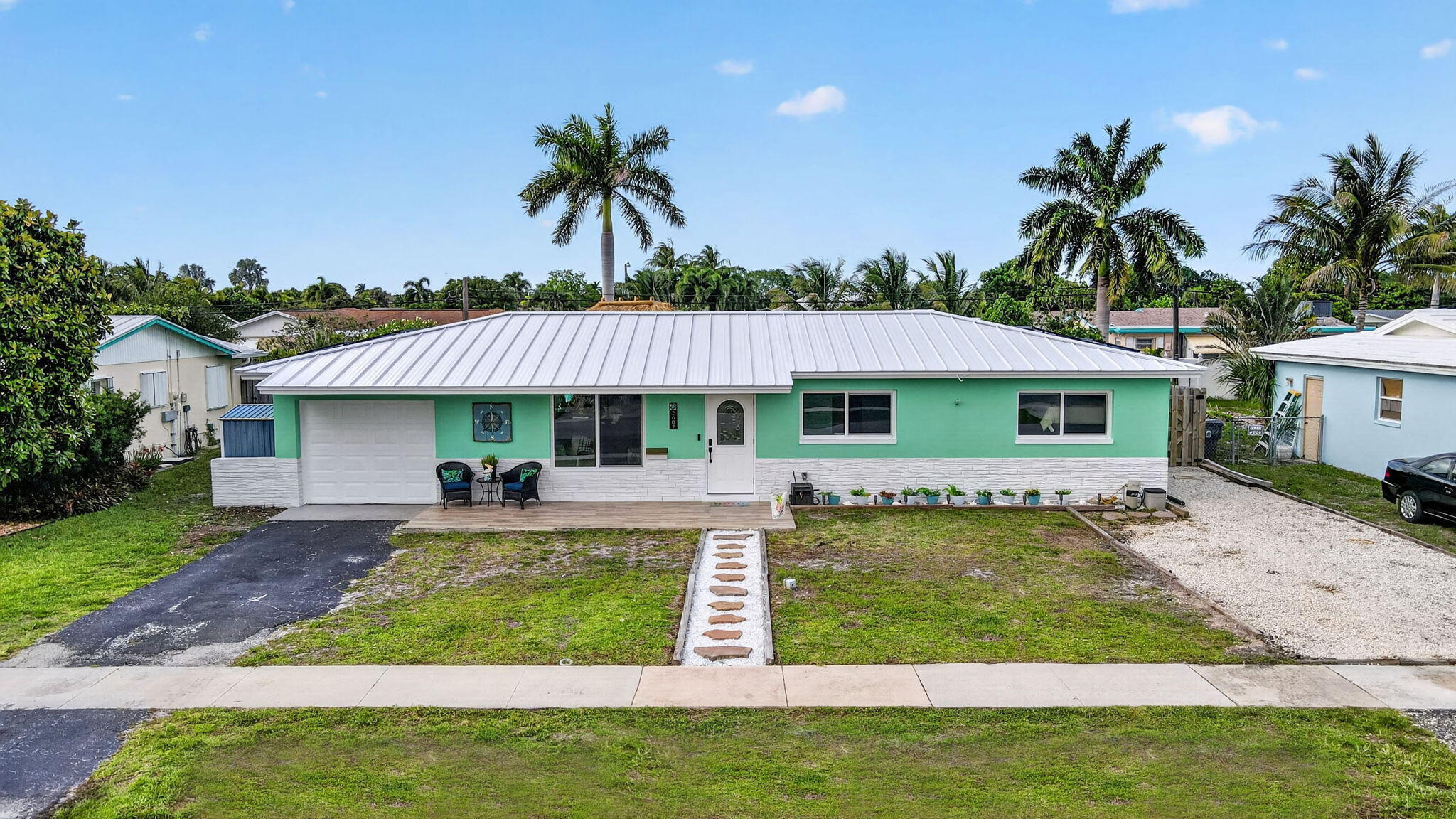 BAHAMA HEIGHTS 5 - Residential