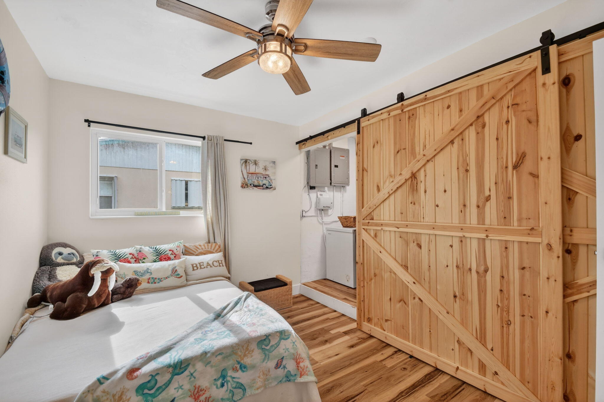 BAHAMA HEIGHTS 5 - Residential