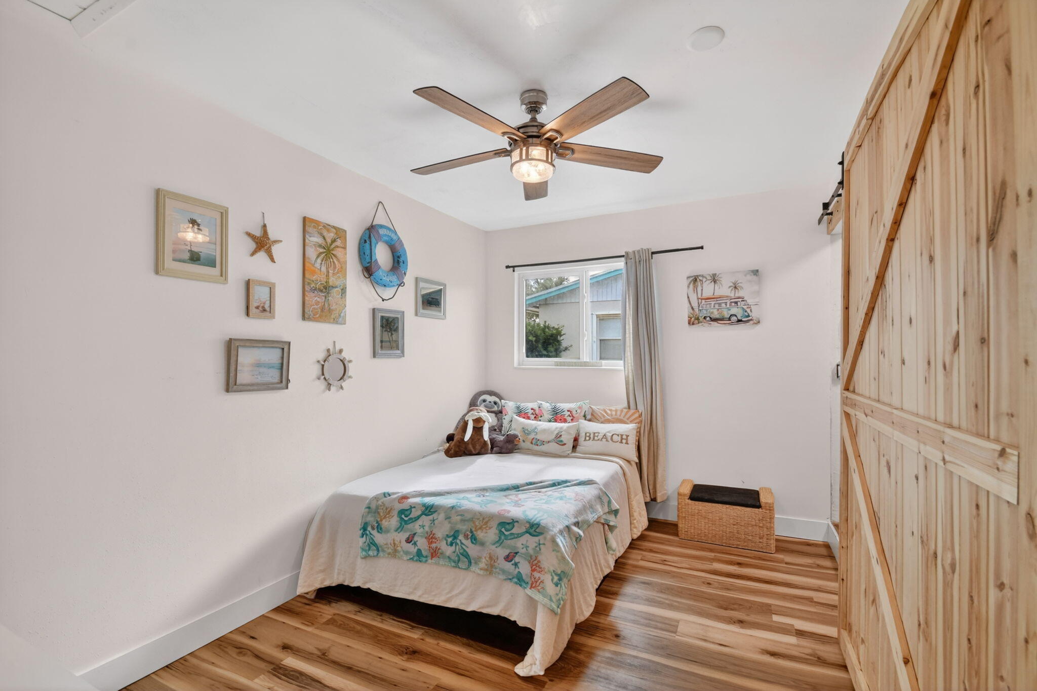 BAHAMA HEIGHTS 5 - Residential